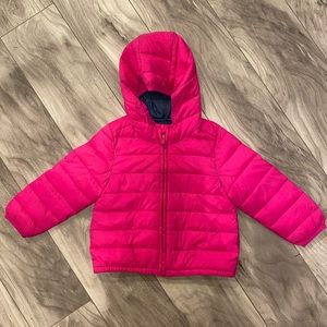 Old Navy 2T Pink Puffer Coat. Like New